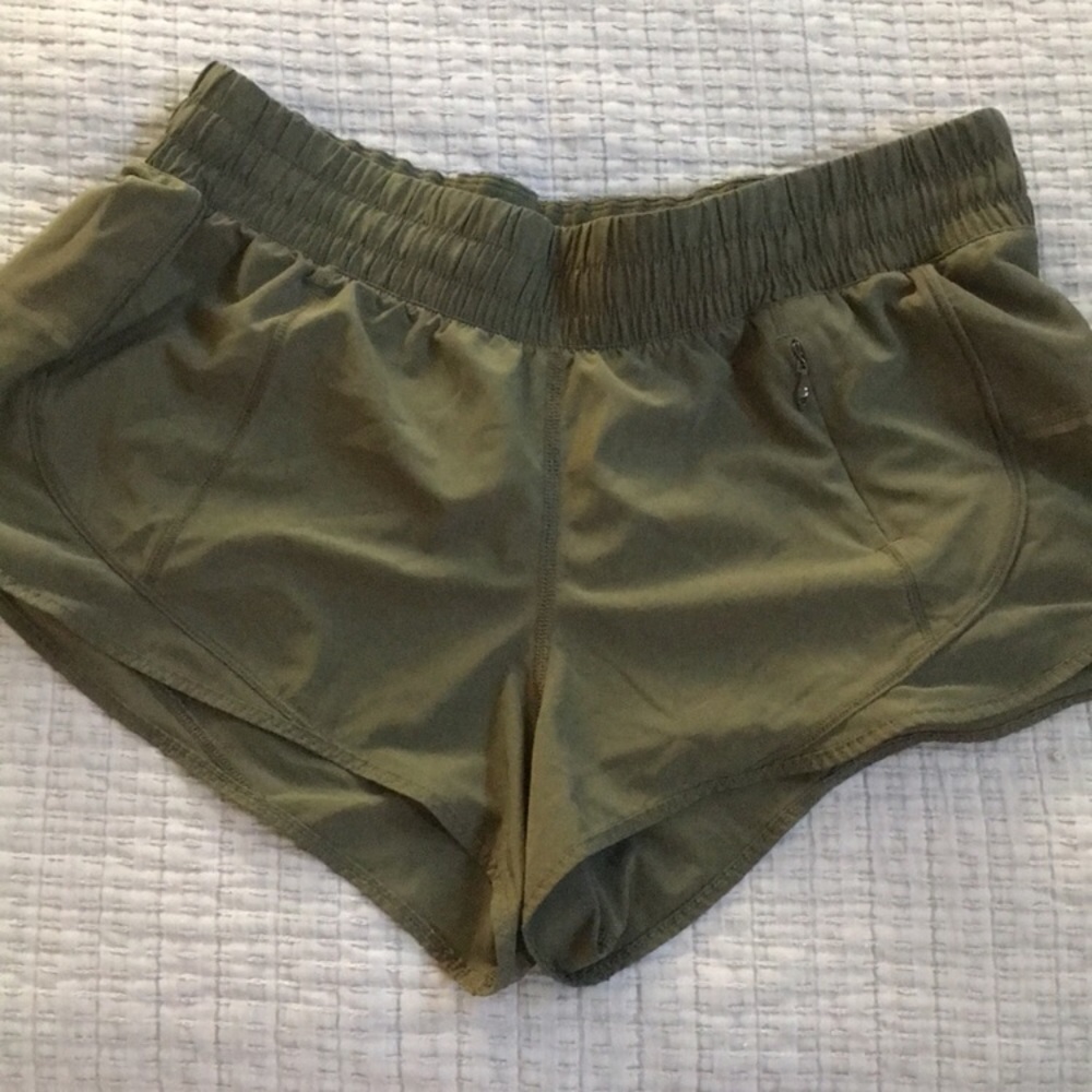 Luluemon shorts